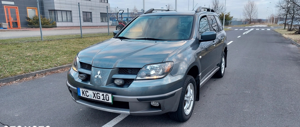 Mitsubishi Outlander cena 13999 przebieg: 206000, rok produkcji 2003 z Wrocław małe 466